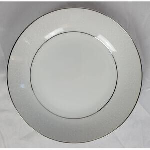 Crown Victoria Lovelace 5.5" China Bowl